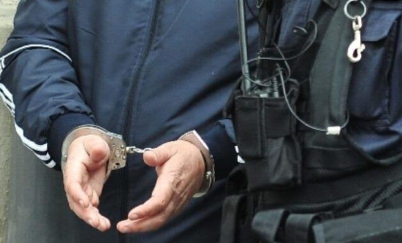 Bărbat din Broscăuți reținut pentru încălcarea ordinului de protecție provizoriu