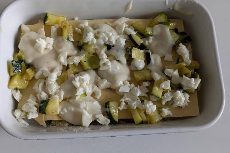 Lasagna cremoasă de dovlecei