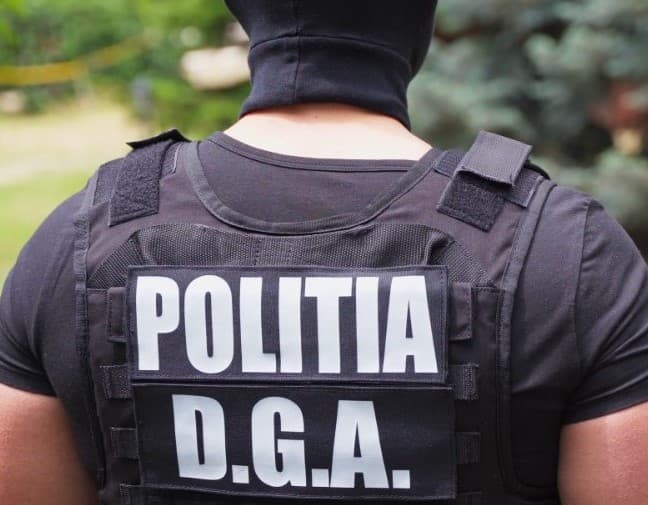 Un polițist de frontieră de la Rădăuți-Prut a sesizat o tentativă de mituire prin Call-center anticorupție