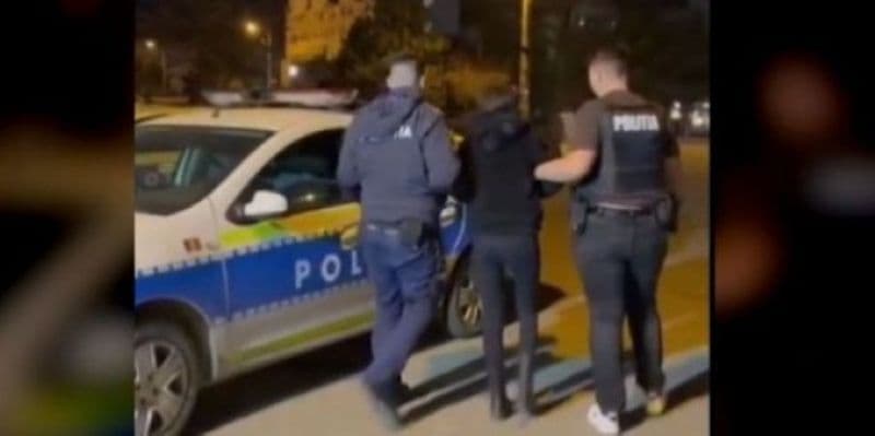 Tânăr evacuat din locuință. Ordin de protecție emis de polițiști