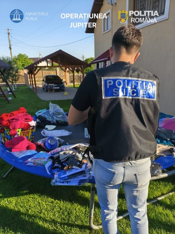 Operațiunea Jupiter la Botoșani – produse contrafăcute confiscate de polițiști