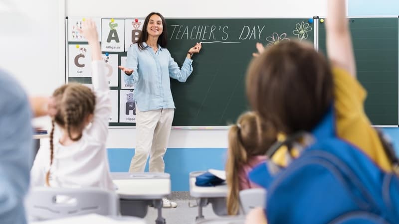 Urmează un weekend prelungit de trei zile. Elevii și profesorii au liber luni, 5 octombrie