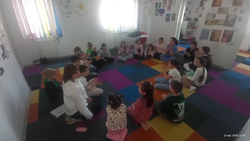 Lecția de viață a lui George Enescu și Nicolae Grigorescu a prins aripi în palmele celor 30 de „Mici economiști”