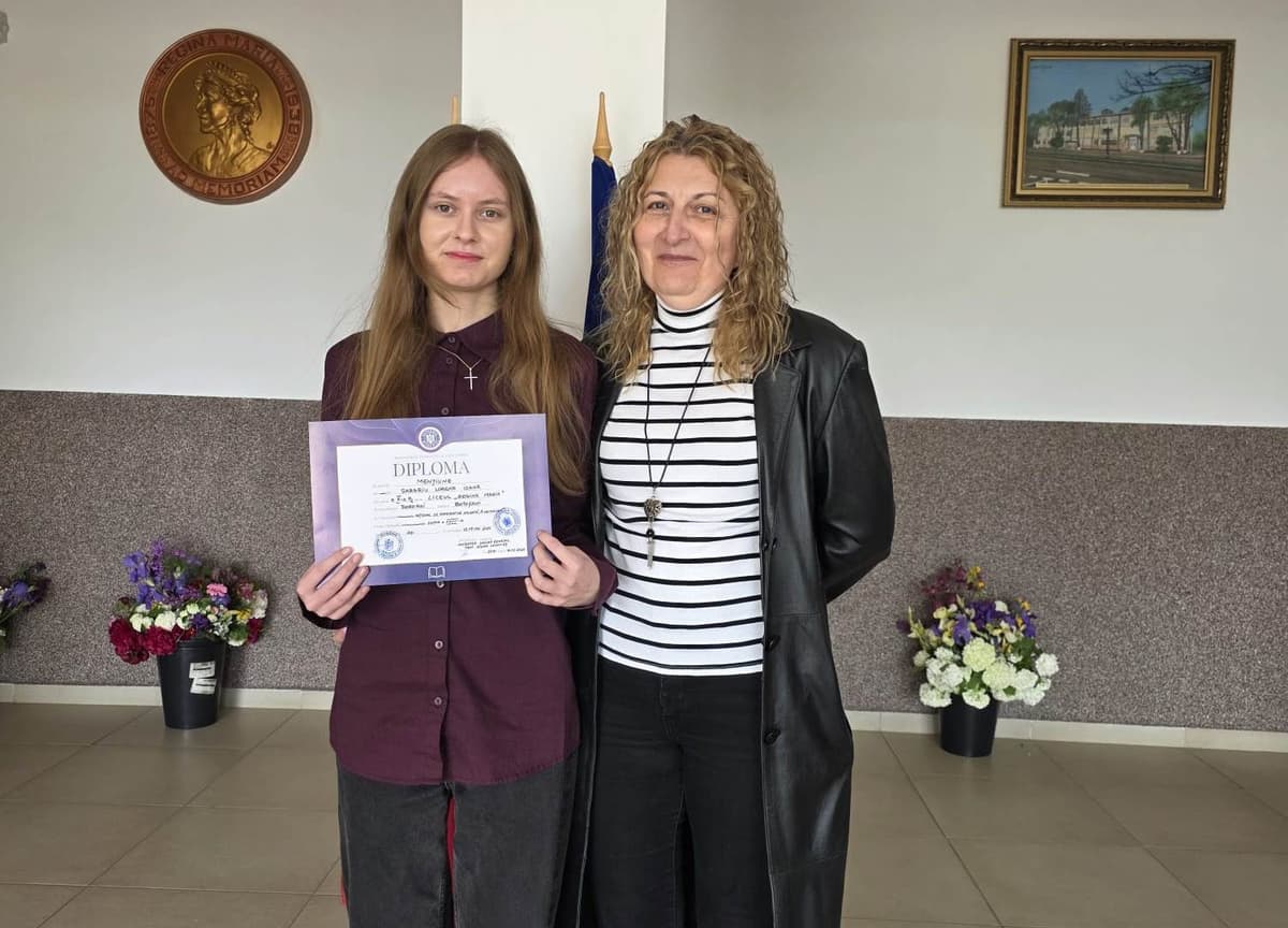 Lorena Ioana Sarariu de la Liceul „Regina Maria” Dorohoi, mențiune la etapa națională a Concursului de Matematică „Adolf Haimovici”