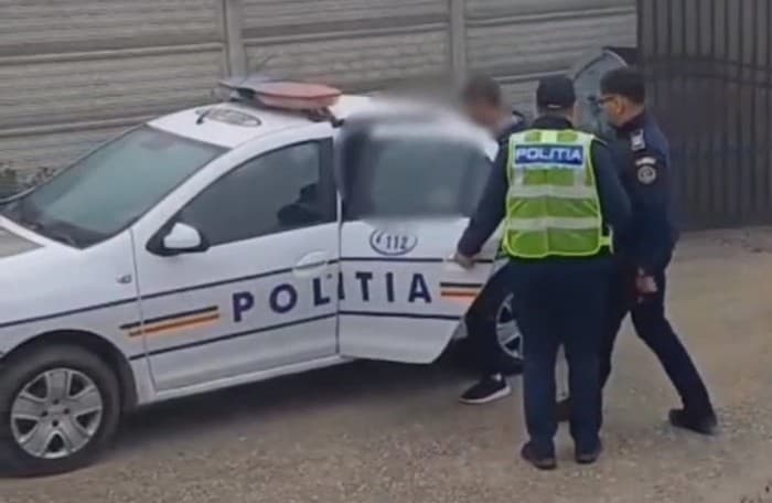 Botoșănean dat în urmărire națională depistat de polițiști la Ștefănești