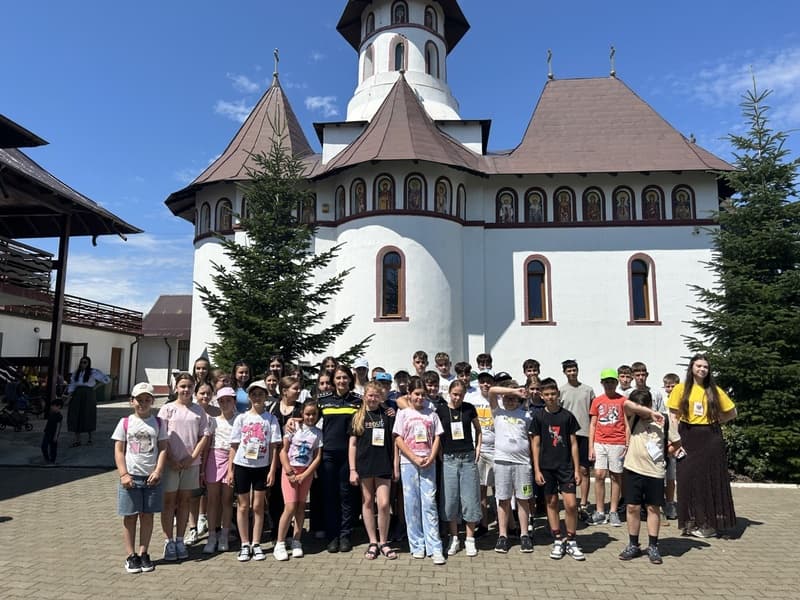 Image 12