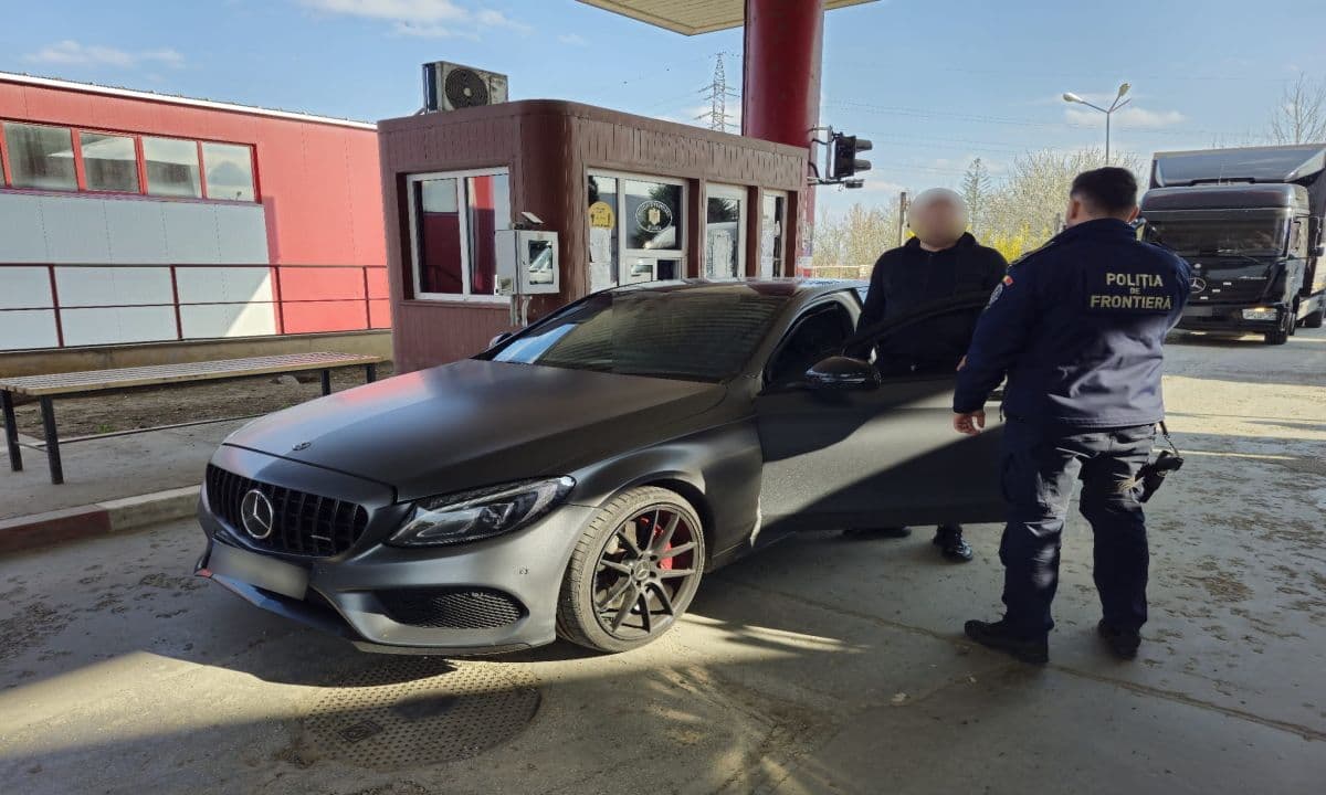 Autoturism de 100.000 de lei, căutat în vederea confiscării, oprit de polițiștii de frontieră din dr