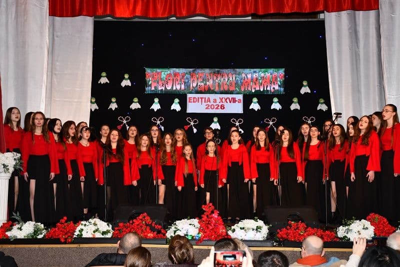 Flori pentru mama 2026_modern_005