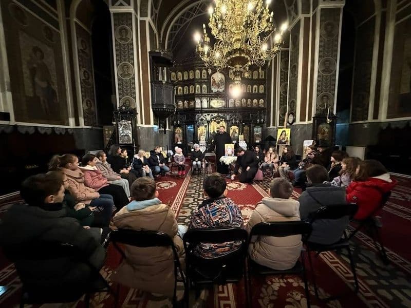 Scoala si Biserica_002