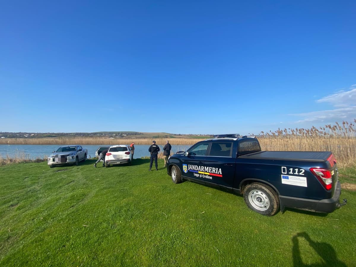 Trei pescari sancționați cu aproape 20.000 lei pentru pescuit ilegal în perioada de prohibiție