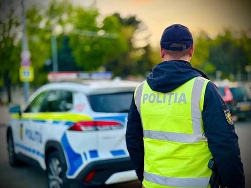 Dosar penal pentru doi tineri care au încercat să se sustragă controlului polițiștilor