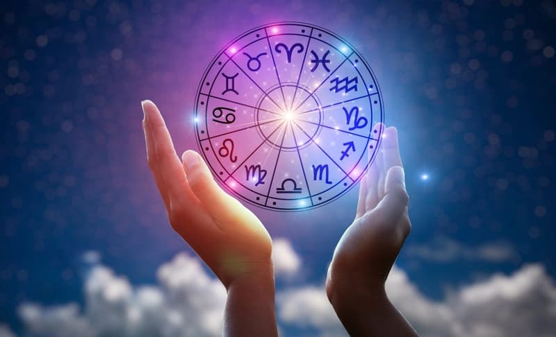 Horoscopul săptămânii 6-12 iulie: Zodiile care au parte de schimbări importante și decizii rapide