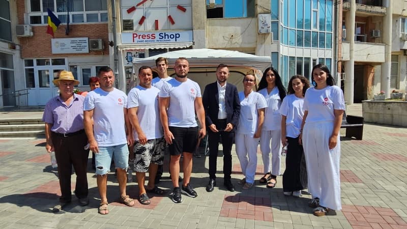 TSD Botoșani a organizat o activitate care a vizat sprijinirea botoșănenilor, la vreme de caniculă