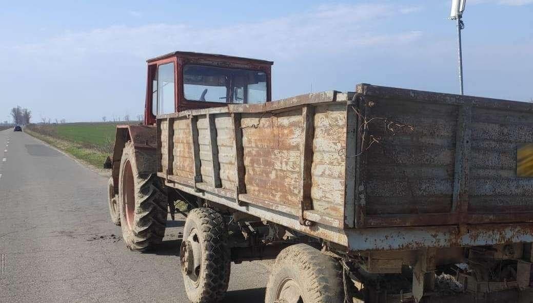 S-a ales cu dosar penal după ce a fost depistat în trafic cu o remorcă neînmatriculată