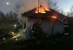 Incendiu casa Mateieni_ (3)