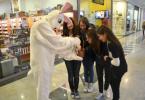 Iepurașul de Paște împarte bucurii la Uvertura Mall
