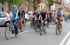 Aer curat si bicicleta la purtator 