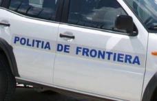 Tânăr prins de polițiștii de frontieră dorohoieni conducând un tractor pe drumurile publice fără permis de conducere