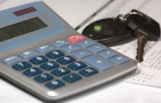 Taxa auto achitată în baza legislaţiei vechi va fi restituită integral, nu doar parţial. Află când intră în vigoare legea!