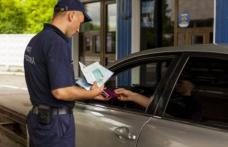 Tânăr de 18 ani cercetat de polițiști pentru prezentare de documente false