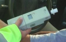 Septuagenar fără permis, depistat în trafic sub influența băuturilor alcoolice