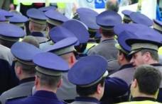 Polițiștii ies marți în stradă - protestează față de disponibilizări