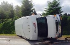 Români răniţi grav după ce un microbuzul în care se aflau s-a răsturnat în Italia