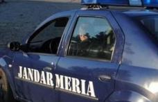 Hoț prins la furat, pe strada Oborul Nou, chiar de proprietar și imobilizat până la sosirea jandarmilor 