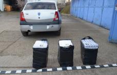 Doi bărbaţi cu dublă cetăţenie, depistaţi în timp ce transportau ţigarete de contrabandă - FOTO