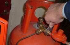 Pompierii Dorohoieni chemaţi în ajutor după ce o femeie era la un pas de a rămâne fără casă din cauza unei butelii