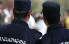 Jandarmii i-au restituit telefonul după ce fostul iubit i l-a luat pentru a-i citi mesajele
