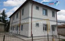 Primăria Dorohoi a făcut recepția lucrărilor de reabilitare a celor șapte locuințe de pe strada Locomotivei - FOTO