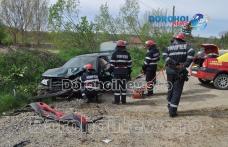 Accident GRAV de circulație cu două victime la Pădureni după coliziunea frontală a două autoturisme - VIDEO / FOTO