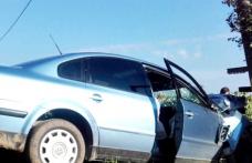 ACCIDENT GRAV! Tânăr de 27 de ani în comă, după ce a intrat cu mașina într-un stâlp de iluminat public!