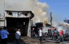 Aproximativ 150 metri de cherestea s-au făcut scrum într-un incendiu produs la Fabrica din Roma