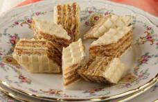 Napolitane cu nuci