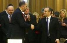 Reorganizarea teritorială se amână