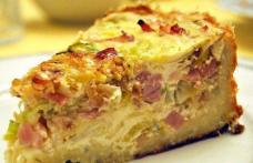 Tartă aperitiv cu kaiser și legume