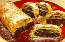 Plăcintă foietaj cu nucă