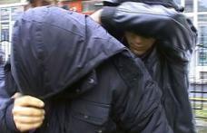 Cei trei dorohoieni care au semănat teroare în Botoșani, trimişi în judecată! Află cum au decurs cele cinci infracţiuni!