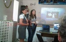 Rezultate notabile pentru două eleve de la „Regina Maria” la Concursul Naţional de fizică „Universul Einstein”