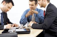  Plăţile efectuate în euro la cursul băncii sunt dezavantajoase 