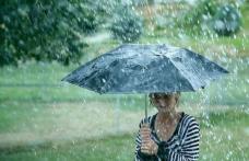Meteorologii au emis o avertizare COD GALBEN de averse, descărcări electrice, și vânt cu aspect de vijelie