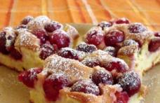 Prăjitură delicioasă cu vişine