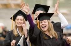 Facultăţile care înscriu candidaţi fără diplomă de bacalaureat riscă să fie închise