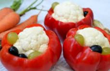 Gogoşari umpluţi cu conopidă. Iată ce trebuie să le pui pentru a se menţine crocanţi şi aromaţi