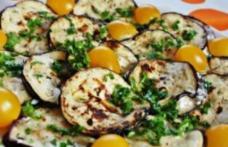 Tartine din vinete cu cremă de brânză