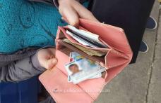 Documente de identitate româneşti false, depistate la controlul de frontieră - FOTO