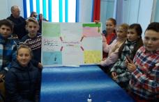 Parteneriat între şcolie din Plopenii Mari, Broscăuţi şi Pomîrla derulat în Săptămâna Educaţiei Globale - FOTO