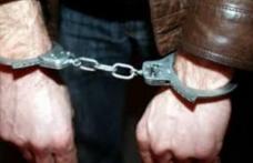 Reţinut pentru tâlhărie. I-a furat unui bărbat haina, cardurile și banii